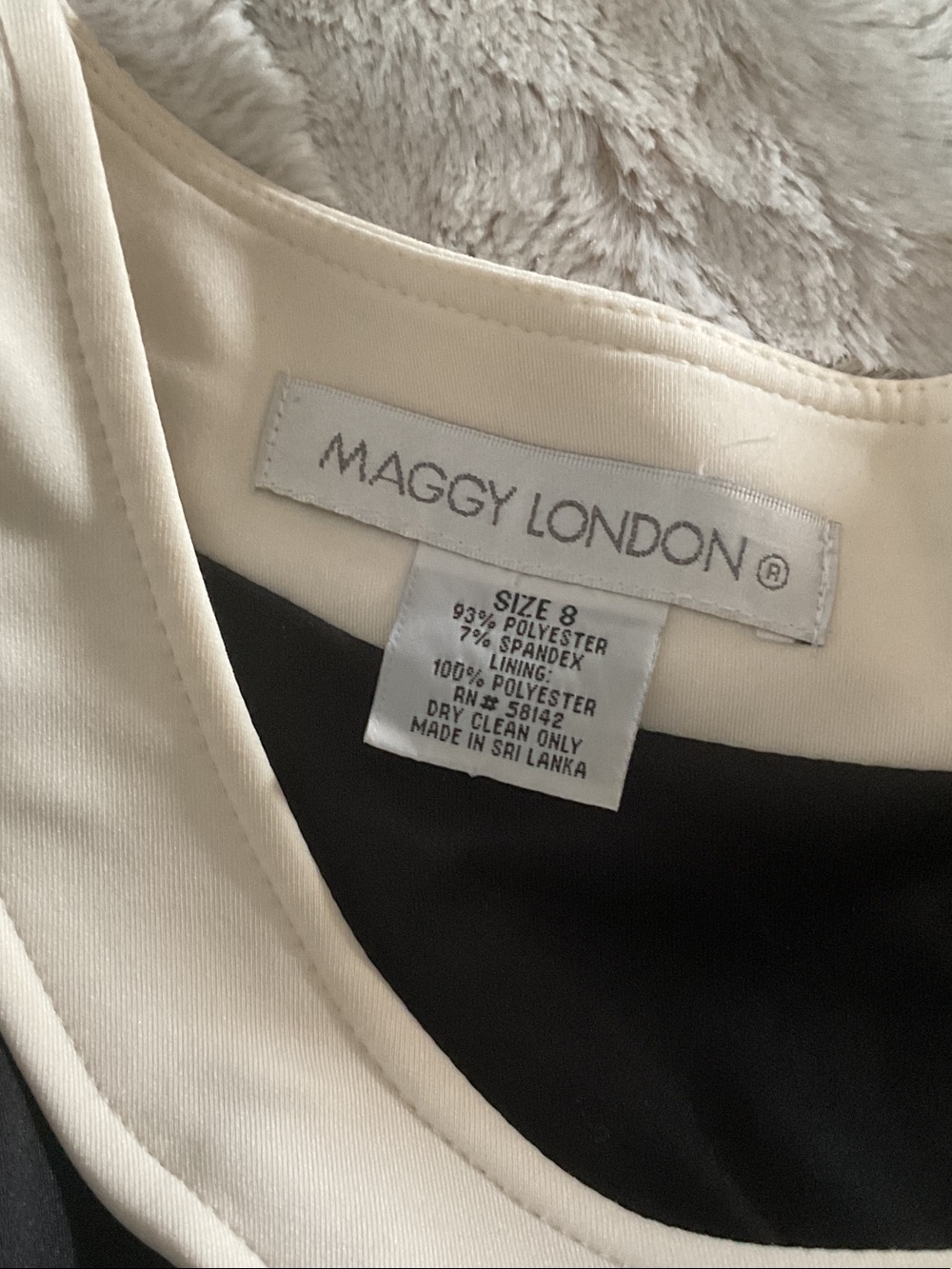 Maggy London Black and Cream Sleeveless Sculpted Sheath Dress - Picture 3 of 3